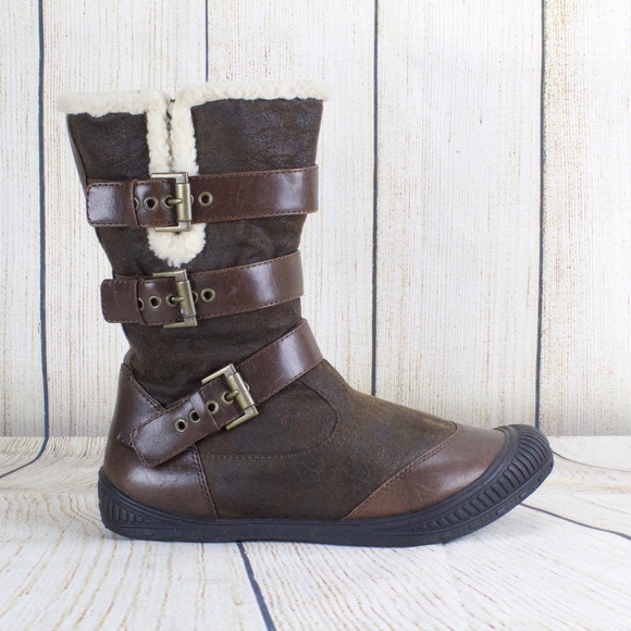 earth newton shoe